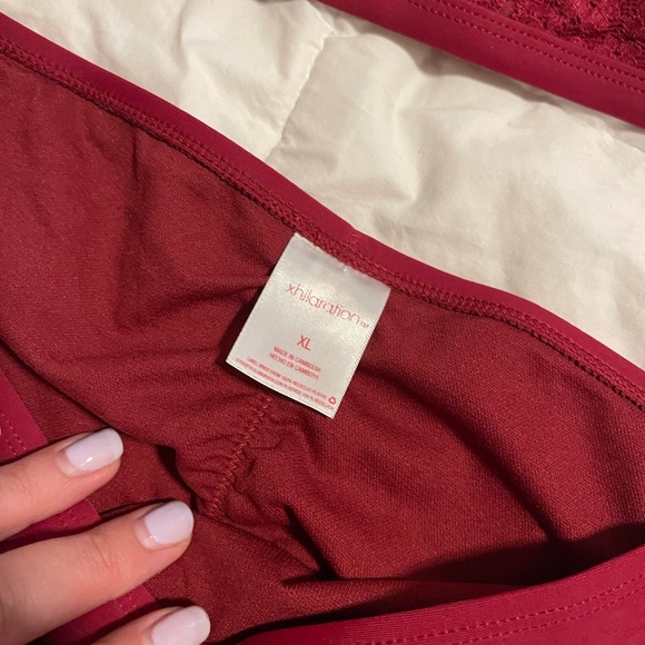 Maroon lace swim suit - Picture 4 of 4